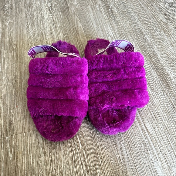 UGG Women's Fluff Yeah Slide In Berrylicious - Picture 3 of 10
